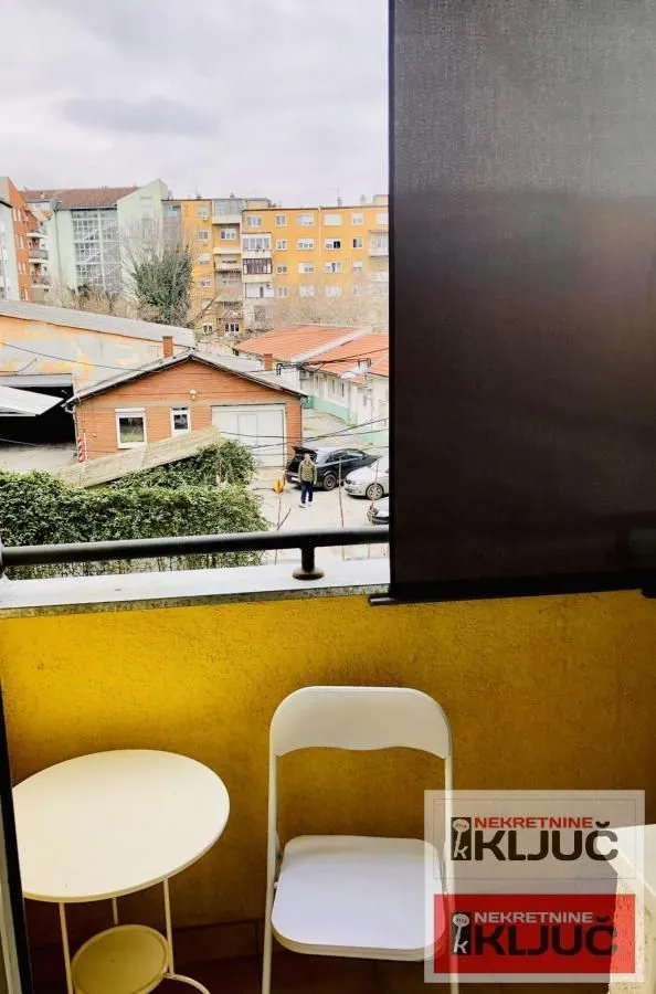 Rent, studio apartment, 28m², Grbavica, Novi Sad Sve Podlokacije