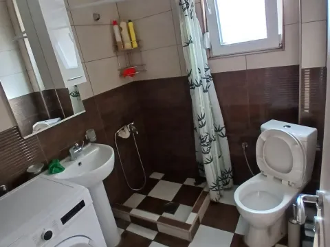 Rent, two bedroom apartment, 80m², Zagorič, Podgorica - image 8