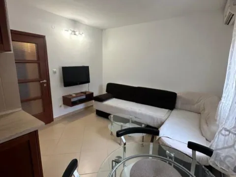 Sale, one bedroom apartment, 42m², Lazi, Budva - image 4