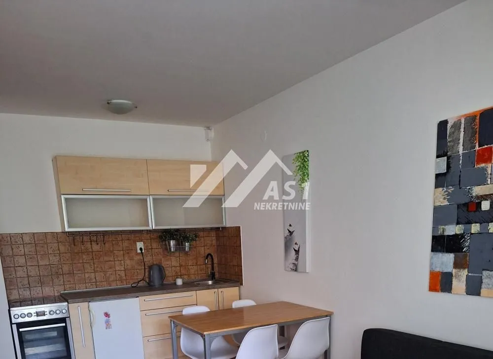 Izdavanje, jednosoban stan, 38m², Novi Sad Sve Podlokacije, Novi Sad