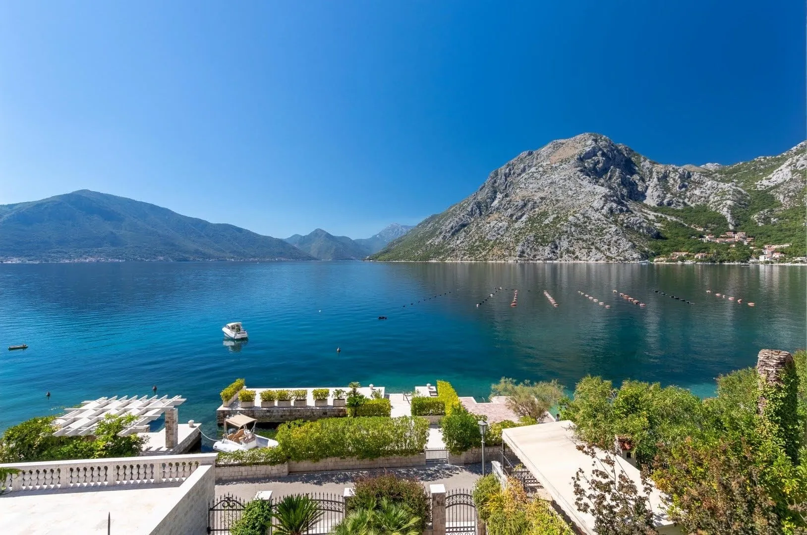 Sale, house, 436m², Ljuta, Kotor