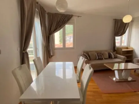 Prodaja, dvosoban stan, 58m², Bečići, Budva