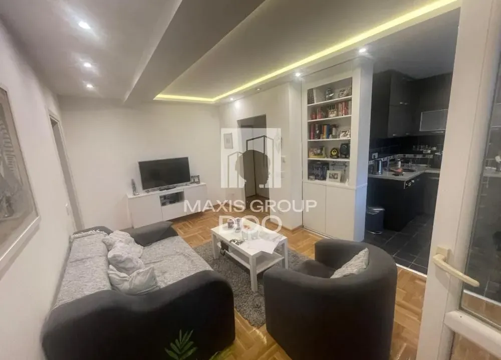 Prodaja, dvosoban stan, 46m², Autokomanda, Voždovac Sve Podlokacije