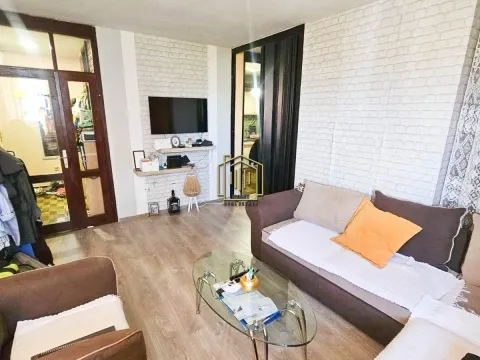 Rent, one bedroom apartment, 40m², Blok 5, Podgorica - image 3