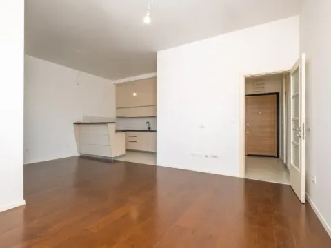 Prodaja, trosoban stan, 95m², Gornja Gorica, Podgorica - image 6