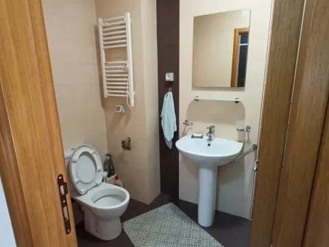 Rent, one bedroom apartment, 44m², Stari Aerodrom, Podgorica - image 20