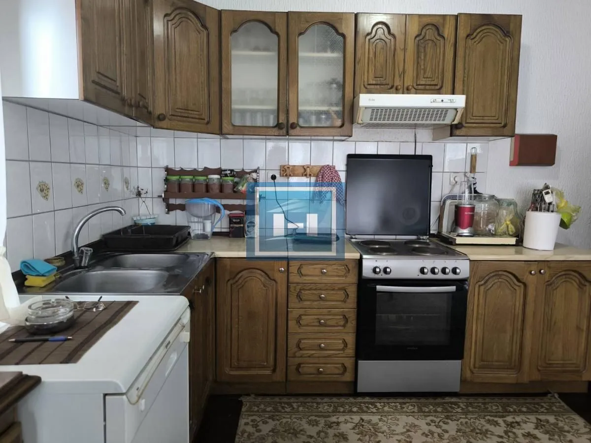 Sale, house, 225m², Centar, Ćuprija