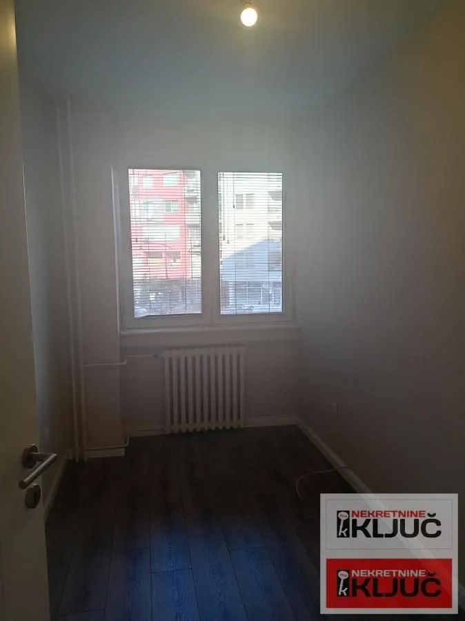 Sale, two bedroom apartment, 76m², Socijalno, Novi Sad Sve Podlokacije