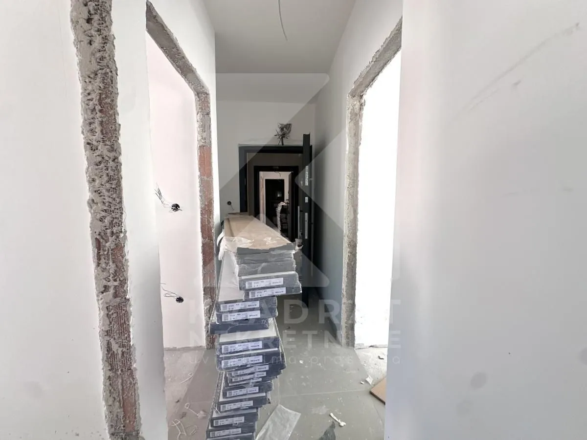 Prodaja, dvosoban stan, 50m², Zabjelo, Podgorica
