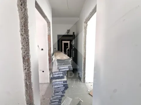 Prodaja, dvosoban stan, 50m², Zabjelo, Podgorica - image 17