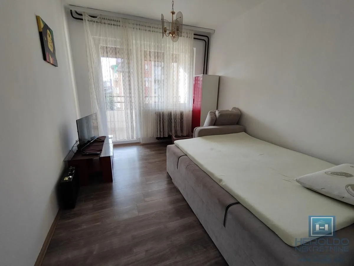 Prodaja, dvosoban stan, 67m², Sarina Medja, Jagodina