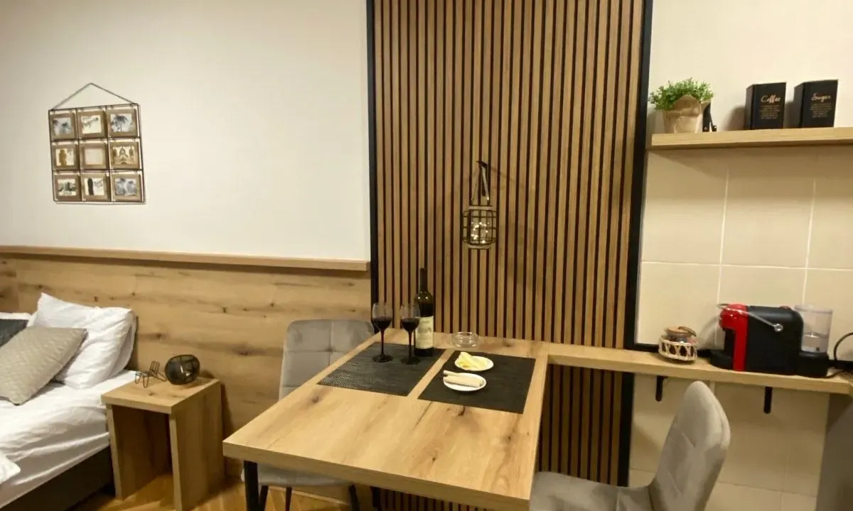 Sale, studio apartment, 24m², Blok 6, Podgorica