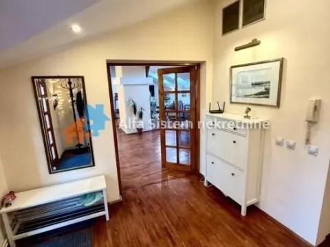 Rent, apartment, 200m², Stari Grad, Beograd - image 19