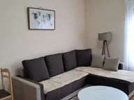 Izdavanje, jednosoban stan, 52m², Pobrežje, Podgorica - image 1