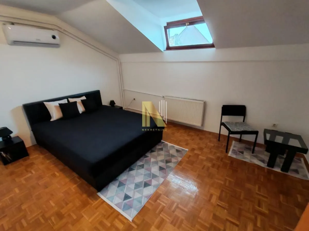 Izdavanje, dvosoban stan, 54m², Centar, Novi Sad