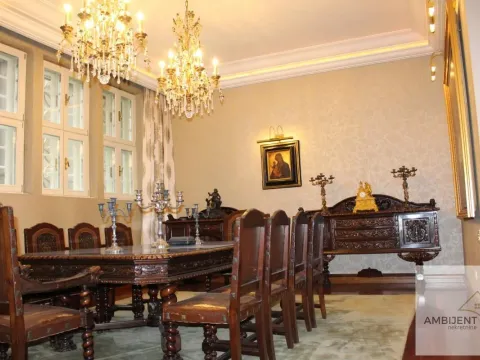 Prodaja, kuća, 1690m², Slavija, Vračar Sve Podlokacije - image 9