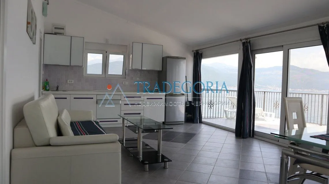 Prodaja, kuća, 224m², Krašići, Tivat