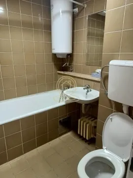 Izdavanje, trosoban stan, 92m², Bulevar Oslobodjenja, Novi Sad Sve Podlokacije - image 12