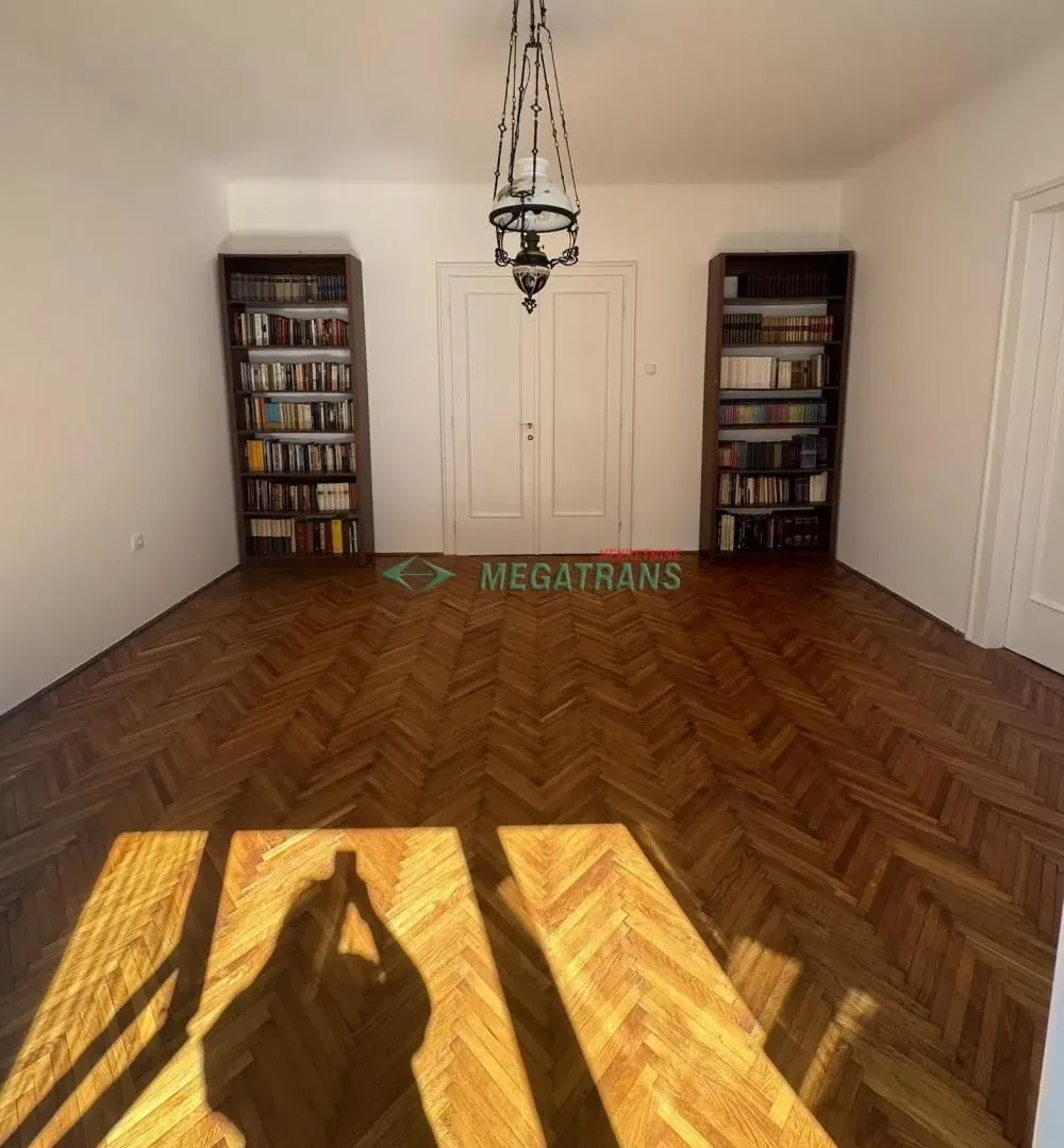 Izdavanje, trosoban stan, 105m², Novi Sad Sve Podlokacije, Novi Sad