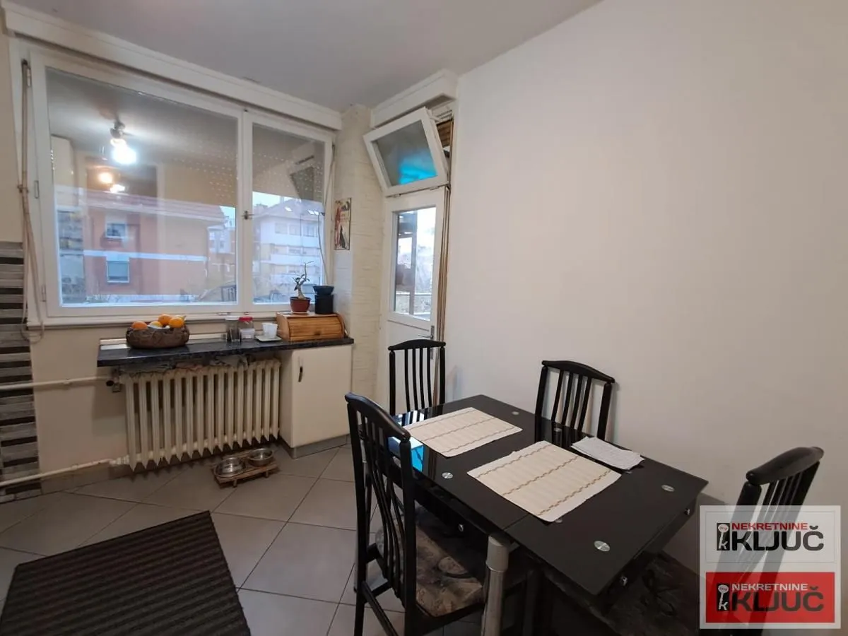 Prodaja, trosoban stan, 81m², Liman 1, Novi Sad Sve Podlokacije
