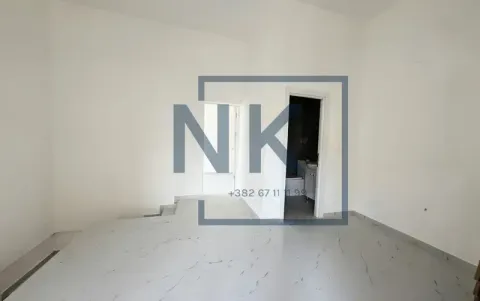 Rent, office space, 100m², Dalmatinska ulica, Podgorica - image 14
