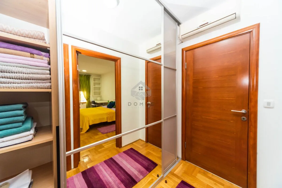 Rent, two bedroom apartment, 70m², Preko Morače, Podgorica