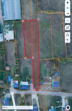 Katalastarski snimak sa označenim granicama parcele i okolnim terenom. - image 5