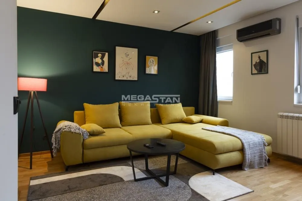 Rent, two bedroom apartment, 61m², Palilula Sve Podlokacije, Beograd