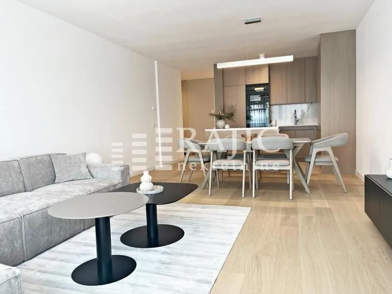 Rent, four bedroom apartment, 128m², Stari Grad, Beograd