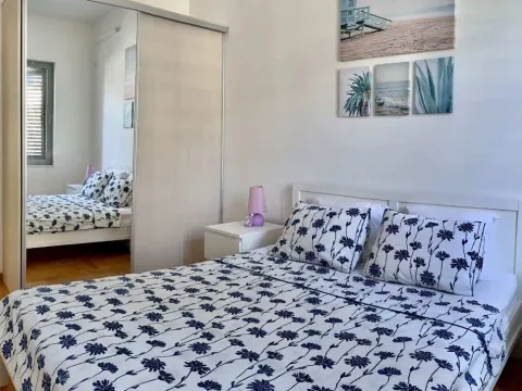 Prodaja, dvosoban stan, 75m², Kotor, Crna Gora - image 7