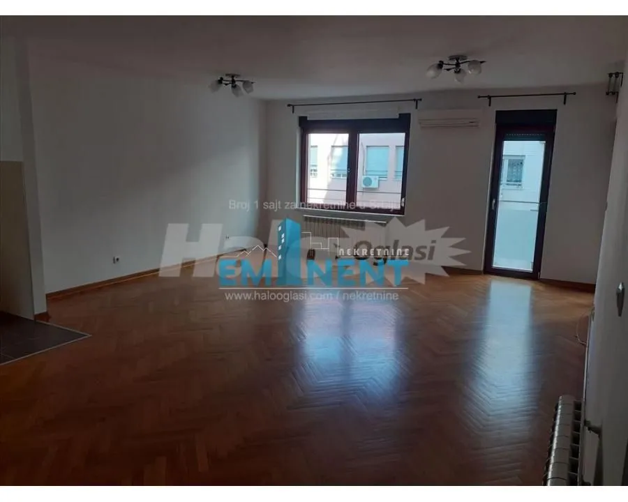 Rent, three bedroom apartment, 90m², Vračar Sve Podlokacije, Beograd