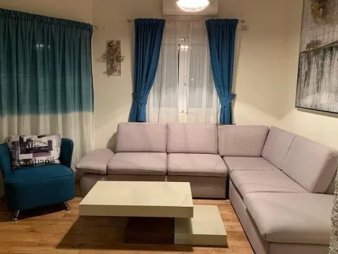 Prodaja, stan, 85m², Kotor, Crna Gora - image 5