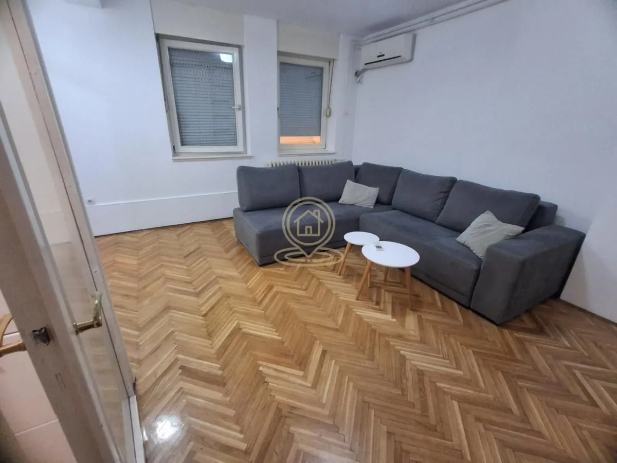 Rent, one bedroom apartment, 37m², Bulevar Oslobodjenja, Novi Sad Sve Podlokacije