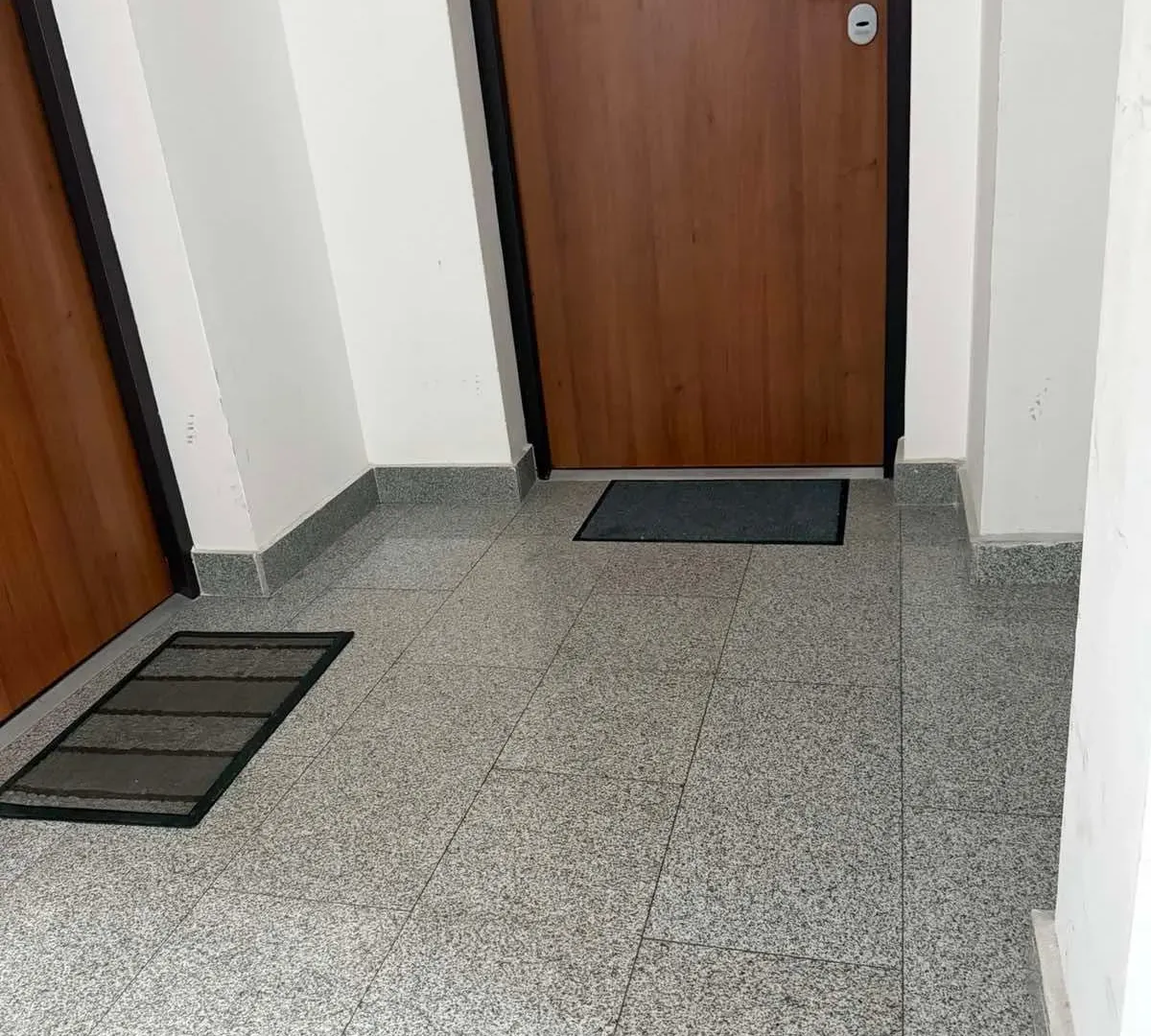 Prodaja, dvosoban stan, 48m², Dalmatinska ulica, Podgorica