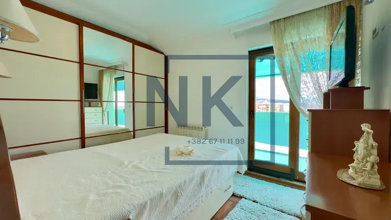 Prodaja, trosoban stan, 130m², Stari Aerodrom, Podgorica