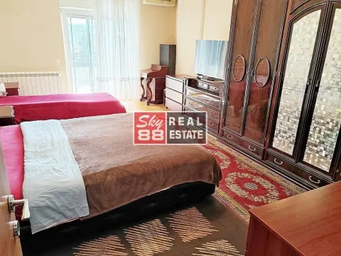 Rent, house, 565m², Savski Venac, Beograd - image 11