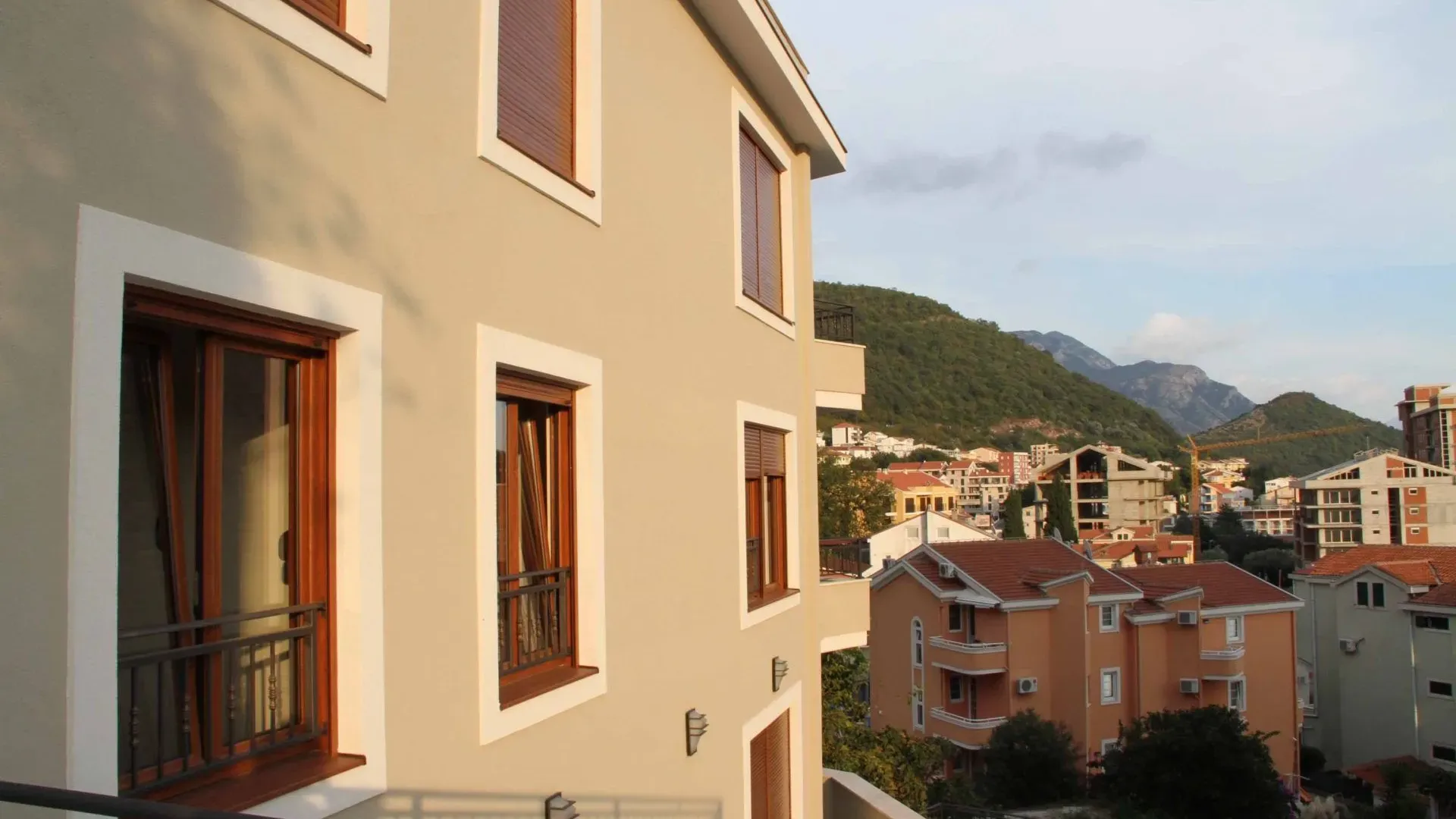 Sale, apartment, 76m², Petrovac, Budva