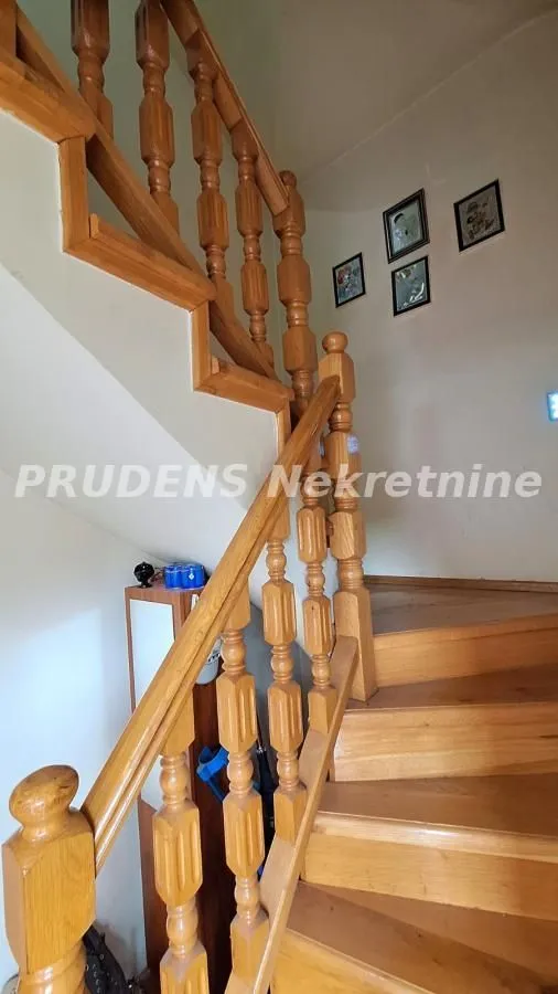 Prodaja, kuća, 333m², Grocka, Beograd