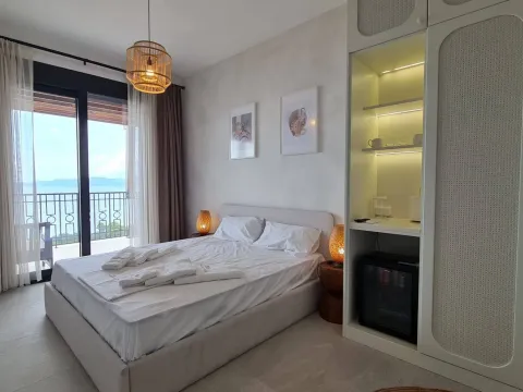 Rent, house, 300m², Reževići, Budva - image 6