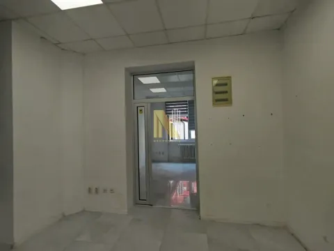 Rent, office space, 160m², Centar, Novi Sad - image 23