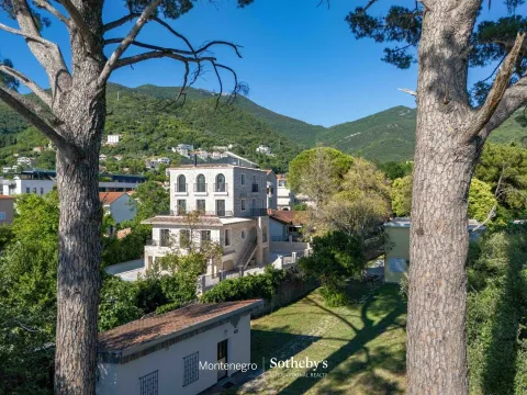 Prodaja, kuća, 410m², Donja Lastva, Tivat - image 21