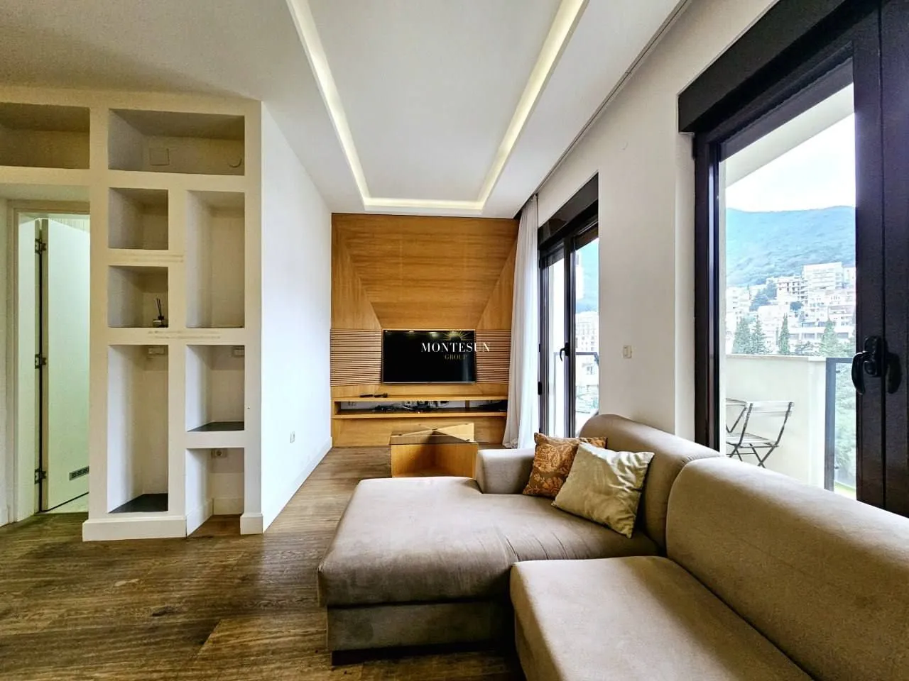 Rent, one bedroom apartment, 44m², Lazi, Budva