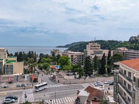 Prodaja, dvosoban stan, 94m², Bečići, Budva - image 1