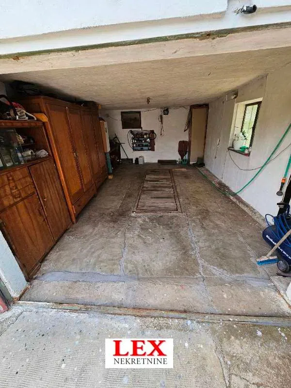 Sale, house, 191m², Mladenovac, Beograd