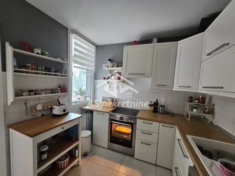 Izdavanje, trosoban stan, 76m², Cvetkova Pijaca, Zvezdara Sve Podlokacije - image 8