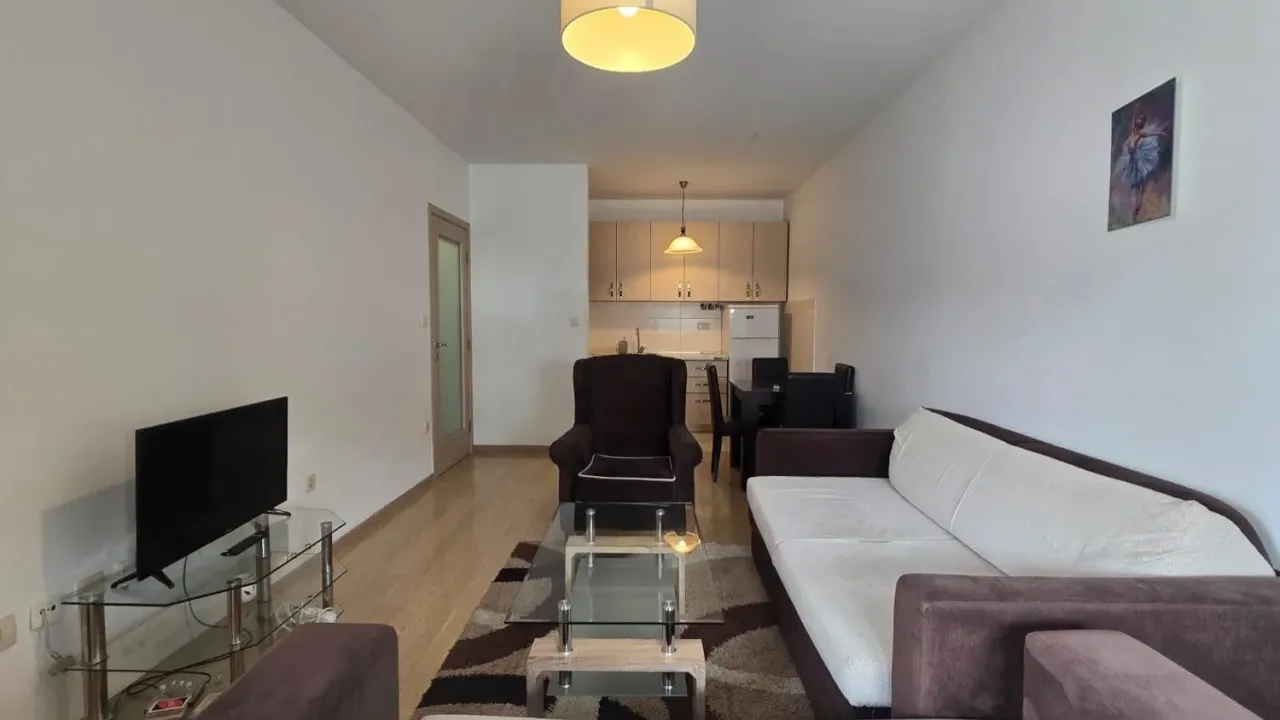Izdavanje, jednosoban stan, 48m², City Kvart, Podgorica