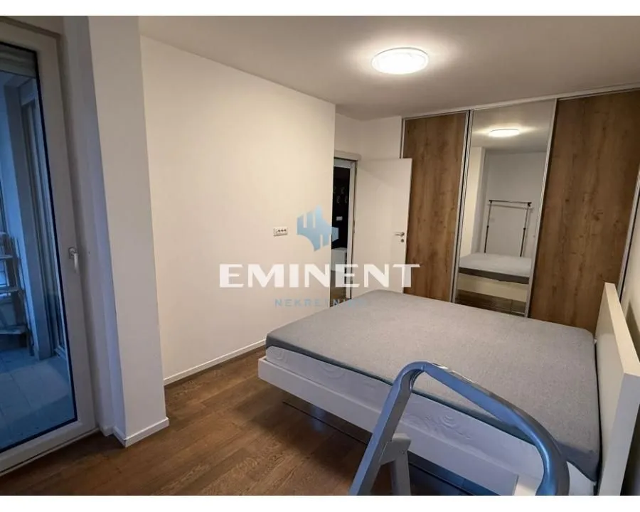 Rent, two bedroom apartment, 52m², Slavija, Vračar Sve Podlokacije