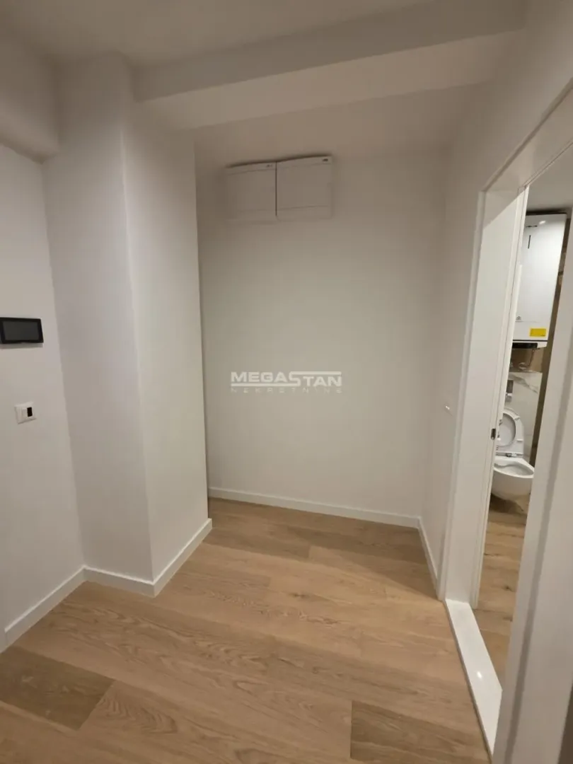 Izdavanje, dvosoban stan, 44m², Novi Beograd Blok 64, Novi Beograd Sve Podlokacije