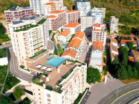 Prodaja, jednosoban stan, 53m², Bečići, Budva - image 4