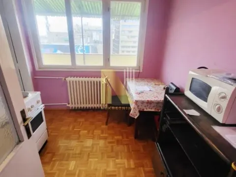 Izdavanje, dvosoban stan, 51m², Bulevar Oslobodjenja, Novi Sad Sve Podlokacije - image 5